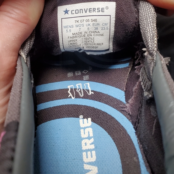 Womens converse - Picture 4 of 6